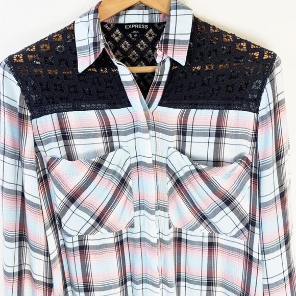 Express Womens Plaid Crochet Button Front Up Shirt XS Split Back Long Sleeve Top - Picture 2 of 5